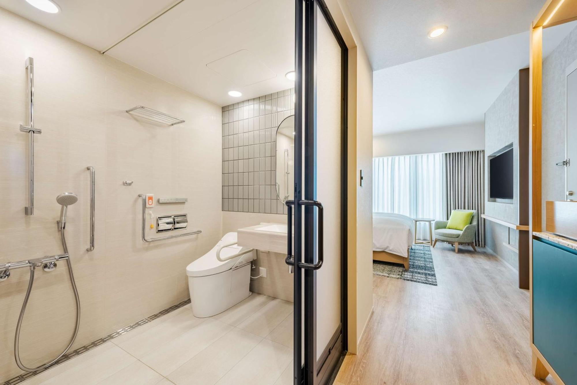 Hilton Garden Inn Kyoto Shijo Karasuma Exteriör bild